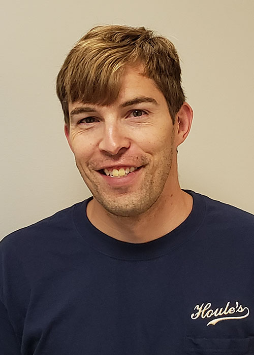 Evan Fernandez